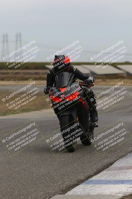 media/Oct-13-2025-Lets Ride (Mon) [[1a1cd08581]]/B Group/1220pm (Wheelie Bump)/